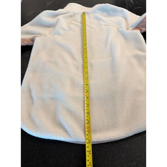 Abercrombie & Fitch assymetrical light pink and cream quilted fleece pullover SM - Picture 9 of 10